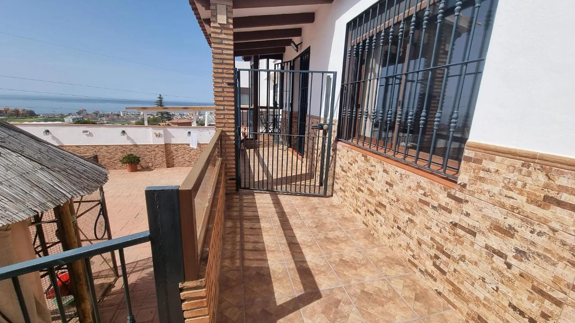 טורוקס Chalet Isla Ibiza - Casa Adosada 5 Dormitorios Con Terraza By Hi Nerja Real Estate