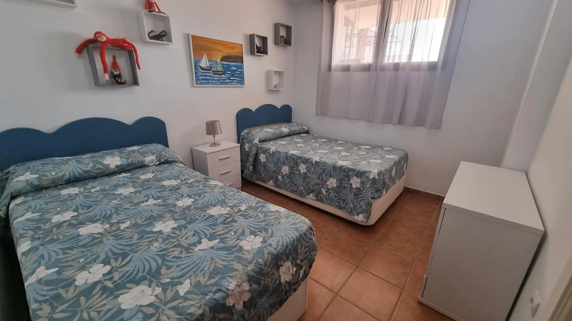 Tatil Evi Chalet Isla Ibiza - Casa Adosada 5 Dormitorios Con Terraza By Hi Nerja Real Estate Torrox