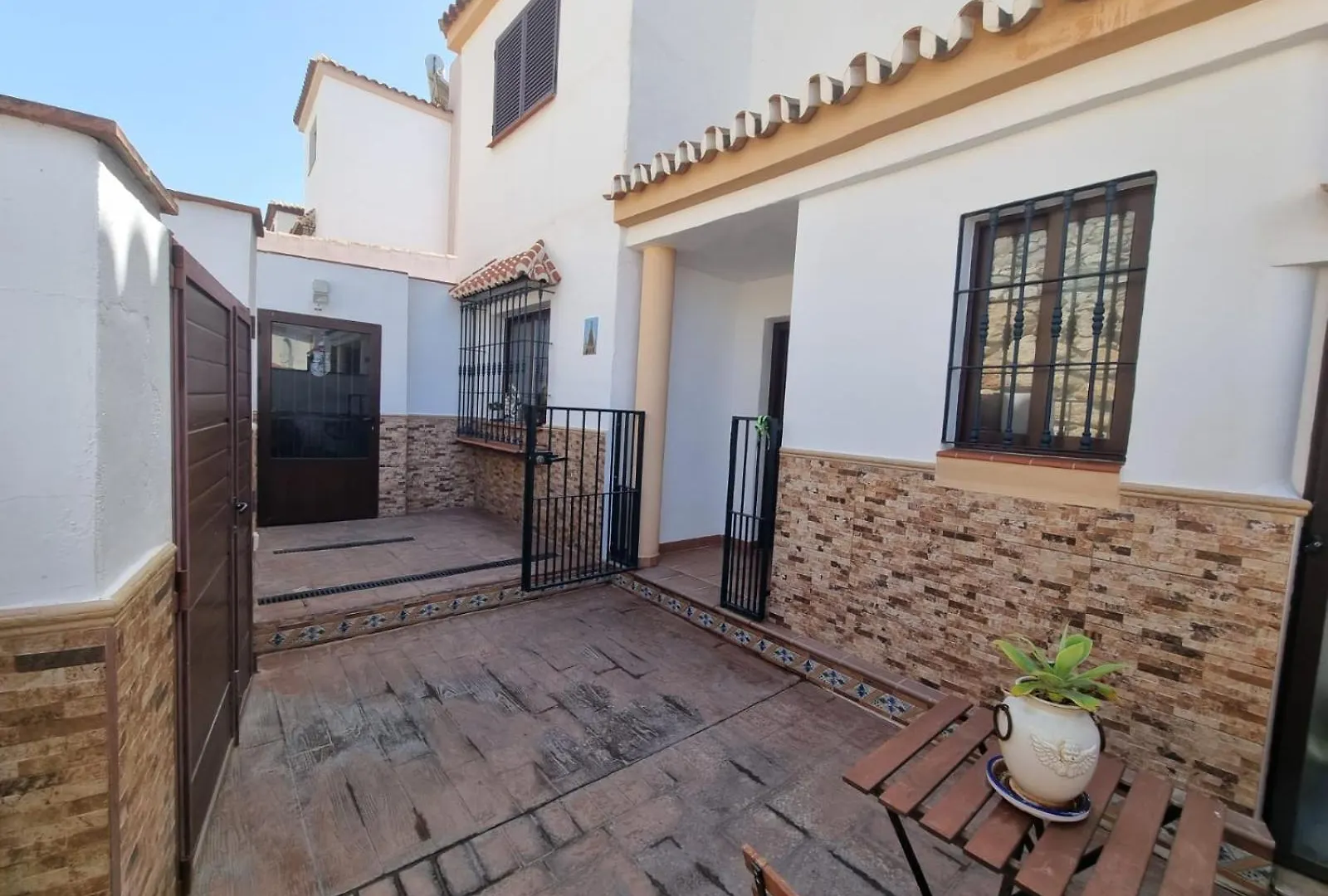 טורוקס Chalet Isla Ibiza - Casa Adosada 5 Dormitorios Con Terraza By Hi Nerja Real Estate בית נופש