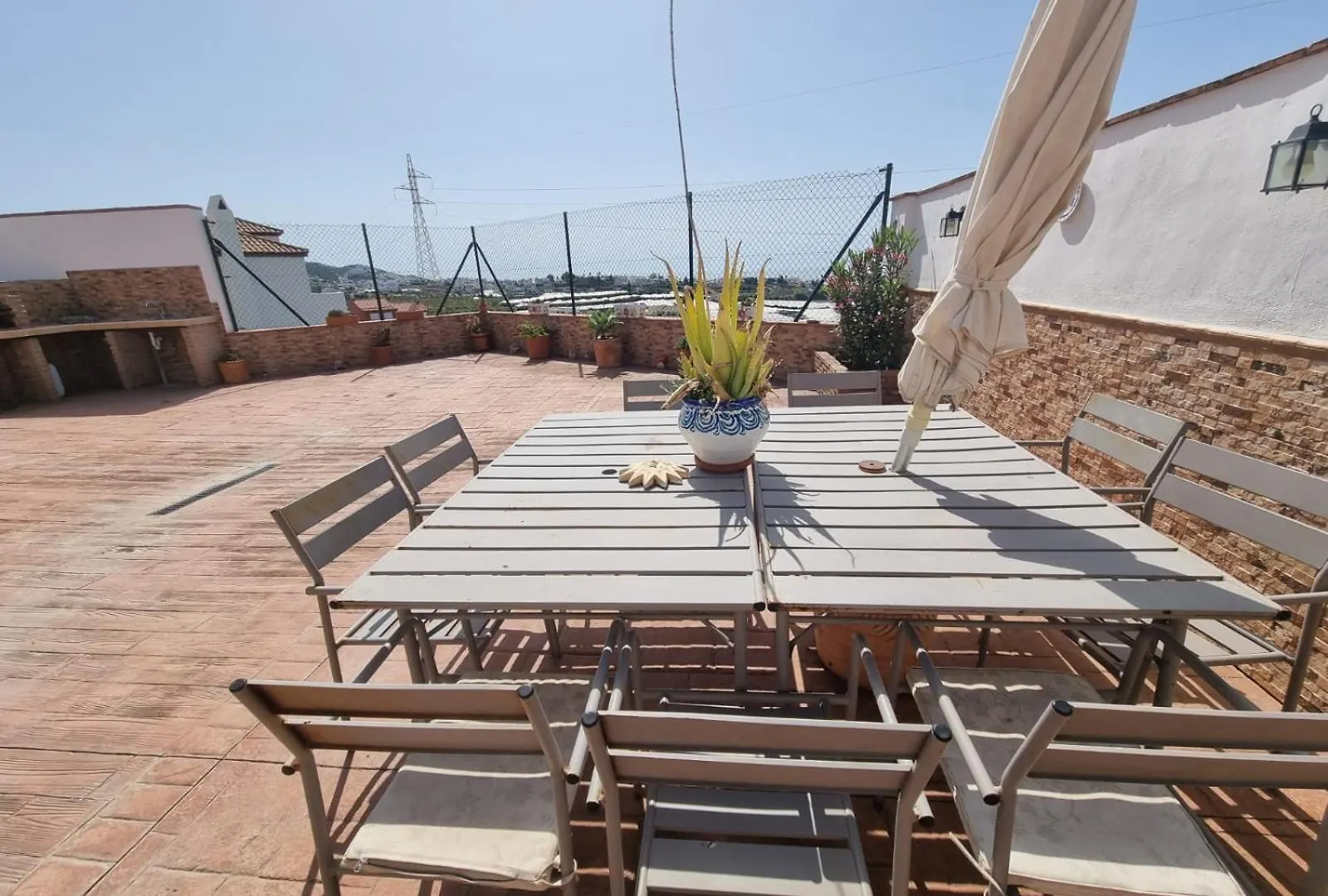 Chalet Isla Ibiza - Casa Adosada 5 Dormitorios Con Terraza By Hi Nerja Real Estate Torrox